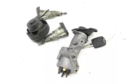 Skoda Fabia 5J Zündschloß Schloß Zündung 1x Schlüssel 2x Türschloß Tür