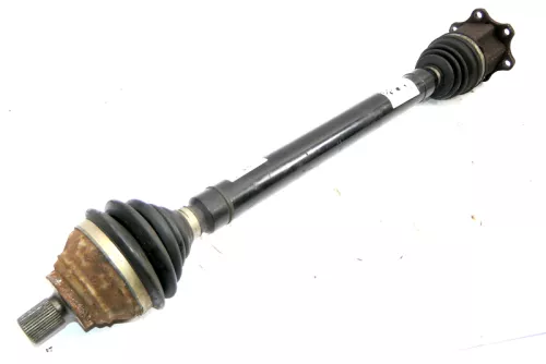 VW Golf 5 Antriebswelle rechts vorne Gelenkwelle 2.0 TDI 1K0407272ER AZV BKD BMM