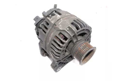 VW Golf 4 Audi A3 8L Octavia Lichtmaschine 70A 037903025E Generator Bosch