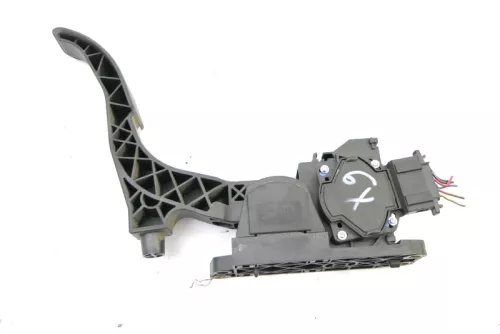 VW Polo 6N2 Lupo elektrisches Gaspedal Geber Gas 6N1721503E (126191)