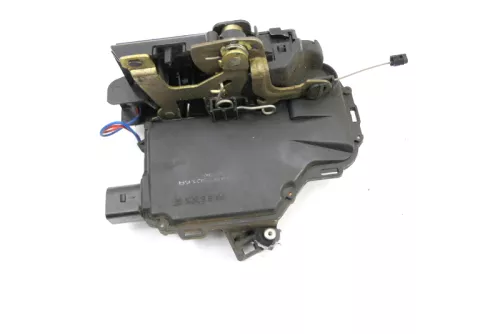 Seat Leon Octavia Stellmotor Tür Türschloß mit Zentralverriegelung rechts hinten (126288)