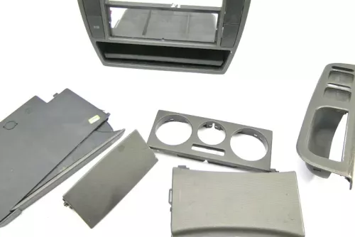VW Passat 3B Mittelkonsole Verkleidung 3B0858069K Aschenbecher Netz Optik Dekor (126454)