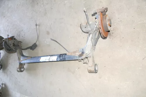 VW Polo 6N2 Achse hinten Hinterachse Achsträger mit ABS Scheibenbremse Scheibe