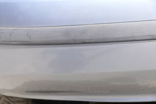 Skoda Fabia 6Y Schrägheck Stoßstange hinten Heckstoßstange silber grau LF7U (126629)