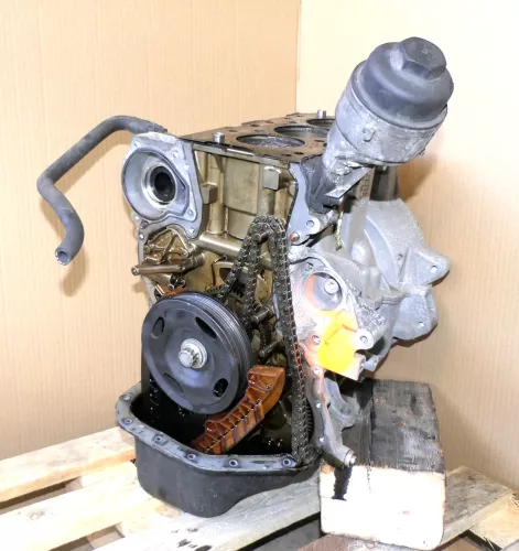 Polo 9N 9N3 Fox Motorblock Block Kurbelwelle 1,2 40KW 54PS CHFB