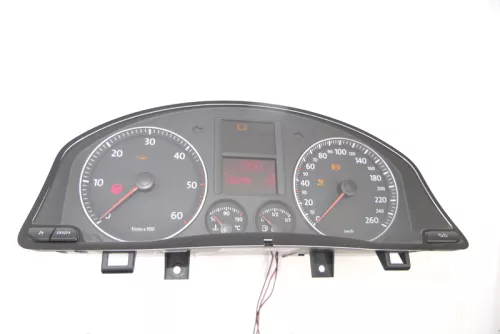 VW Golf 5 1K 5M Plus Tacho Kombiinstrument 1K0920850F /L 1.9 TDI 136.000 km