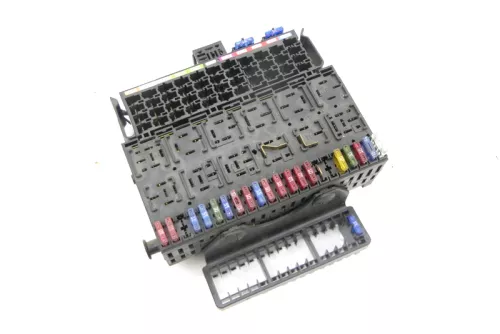 VW T4 Sicherungskasten 357937039 Zentralelektrik (127277)