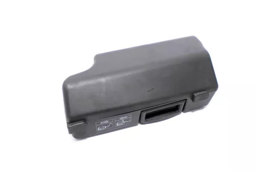 Audi A6 4B Bordwerkzeug Pannenset Wagenheber Abschleppöse Schlüssel (127648)