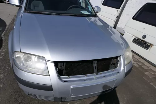 VW Passat 3BG Motorhaube Klappe vorne vorn Haube silber LA7W reflexsilber met