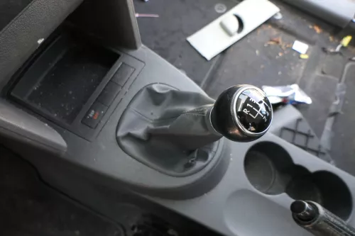 VW Touran 1T Schaltknauf Schaltsack Schaltung Schaltknüppel schwarz Leder Cross (127708)