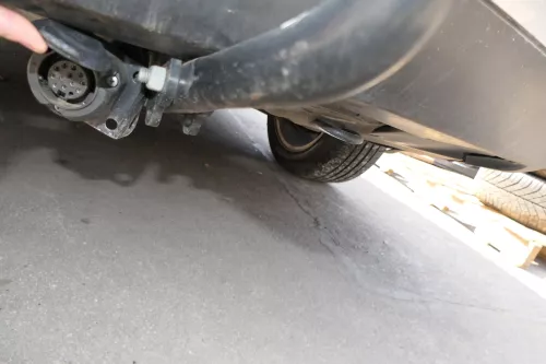 VW Passat 3B Anhängerkupplung Anhängekupplung starr feste mit Kabelbaum komplett (127729)