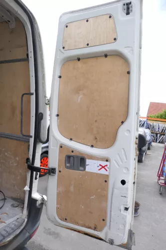 VW Crafter Seite Verkleidung Tür hinten rechts Schiebetür alles aus Holz Abdecku (128131)
