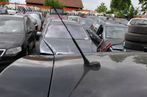 Seat 1P Leon Altea  Antenne Antennenfuß Fuß Antennensockel GPS 5P0035501E Navi