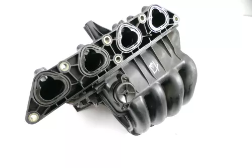 VWGolf 4 Ansaugbrücke Ansaugkrümmer 1,4 16V 55kw 75PS 036129711EM (128490)