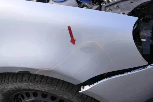 VW Golf 5 V 1K Kotflügel vorne rechts silber LA7W reflexsilber  DELLE (128522)