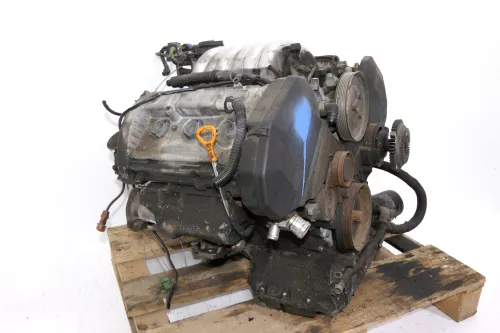Audi A6 4B A4 B5  Motor ARJ / ASM / AML / AMM 2,4 V6 120kw 100kw 174PS 190.000km (128984)