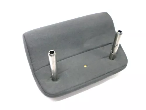 Skoda Fabia 3 6V Kopfstütze hinten in der Mitte