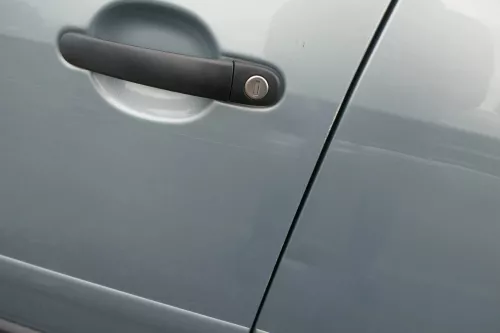 Audi A2 8Z Tür nu das Türblatt vorne links LY7R blau türkis grün kristallblau (129255)