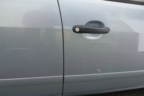 Audi A2 8Z Tür nur das Türblatt vorne rechts LY7R blau türkis grün kristallblau (129256)