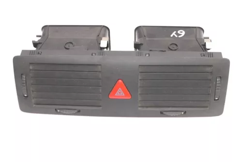 Skoda Fabia 6Y Lüftungsdüse Düse Lüftung vorne in der Mitte 6Y0820951