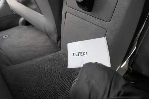 VW Passat 3BG Mittelarmlehne Armlehne Fach Lehne Mittelkonsole Leder grau flanel (129768)