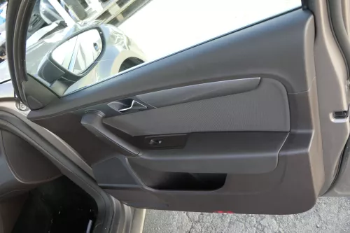 VW Passat 3C B7 Limousine 4x Türverkleidung Verkleidung Tür vorne + hinten braun (129921)