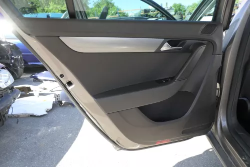 VW Passat 3C B7 Limousine 4x Türverkleidung Verkleidung Tür vorne + hinten braun (129921)