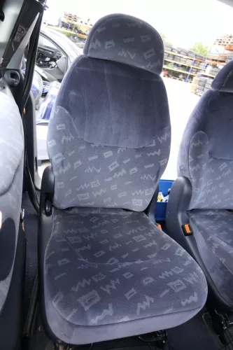 VW Sharan 7M Alhambra 7V Ford Galaxy 1x Sitz hinten rechts Rücksitz 6+7 Sitz