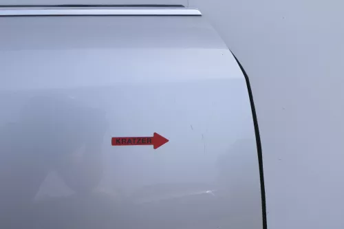 Audi A6 4B C5 Tür Türblatt vorne rechts Beifahrertür silber LY7W (130053)