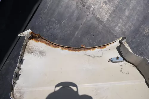 VW T5 Kotflügel vorne links weiß R902   7H0821101E (130262)