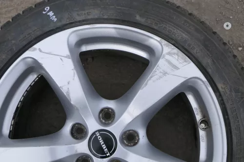 Audi A4 8K B8 Alufelgen Felgen Reifen 225/50 R17 98V M&S Borbet KBA 46717 (130404)