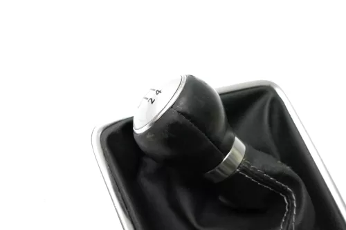 VW Golf Plus 5M Schaltknauf Schaltsack Schaltung Schaltknüppel 5-Gang 5M0711456C (130717)