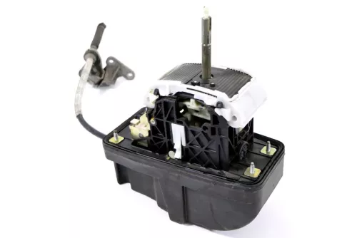 Audi A4 8E Schaltkulisse Automatikgetriebe Automatik 8E1713111P 2,5 TDI BDG (140079)