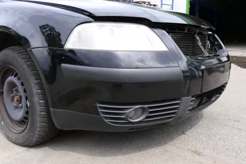 VW Passat 3BG Stoßstange vorne Frontstoßstange Stoßfänger schwarz L041 uni (140169)