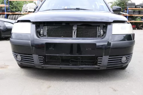 VW Passat 3BG Stoßstange vorne Frontstoßstange Stoßfänger schwarz L041 uni