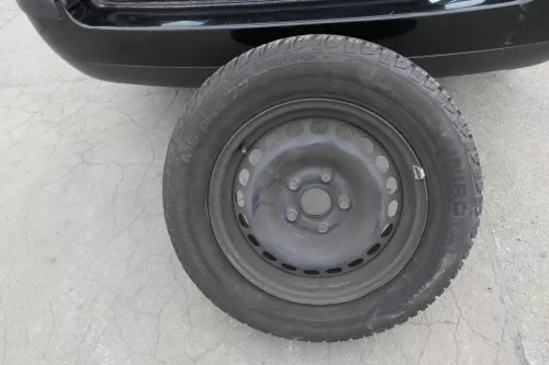 2x A4 B5 A6 4B Passat 3BG Felgen Reifen Winterreifen M+S 195/65 R15 91T   9mm (140179)