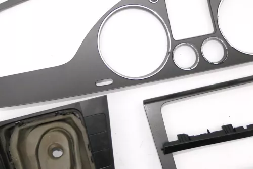 VW Passat 3C Mittelkonsole Verkleidung Radio Klappe Abdeckung Dekor dark (140252)