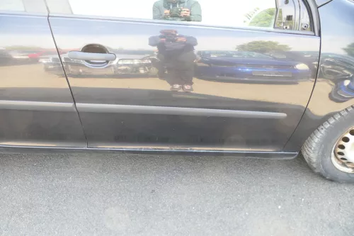 VW Golf 5 V 1K Tür vorne rechts Beifahrertür 4/5-Türer schwarz LC9Z TÜRBLATT Ros