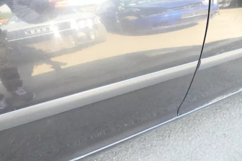 VW Golf 5 V 1K Tür nur das Türblatt hinten rechts 4/5-Türer schwarz LC9Z met (140305)