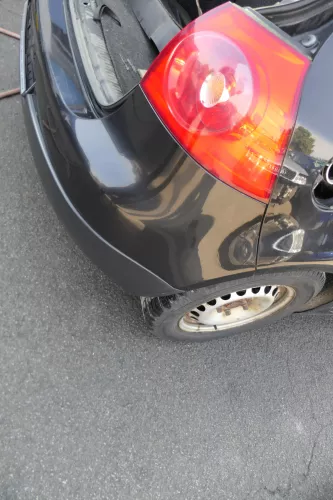 VW Golf 5 1K Limousine Stoßstange hinten Heckstoßstange schwarz LC9Z me (140309)