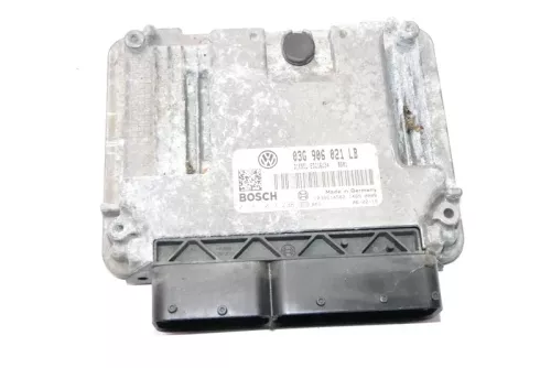 Skoda Octavia 1Z Steuergerät 1.9 TDI 77kw 105PS BXE Motor 03G906021LB