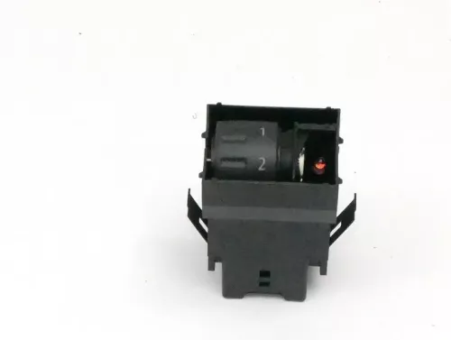 VW Touareg 7L Sitz Sitzheizung Schalter links 7L6963563B Knopf original