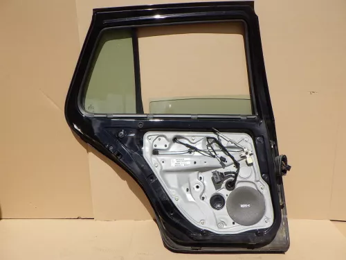 VW Golf 4 Limousine Limo Tür hinten links schwarz L041 uni (KEINkombi) (140587)