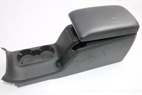 VW Passat 3BG  Mittelarmlehne Armlehne Fach Lehne Mittelkonsole Leder schwarz (140840)