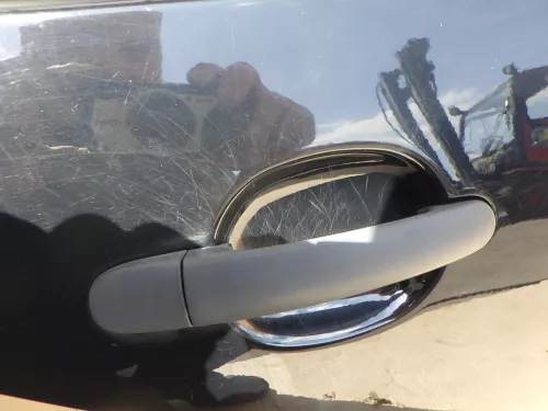 VW Golf 4 Limousine Tür hinten rechts schwarz L041 black uni (KEINkombi) (141095)