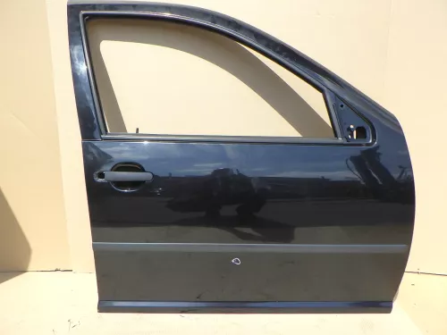 VW Golf 4 Bora Tür vorne rechts Beiahrertür 4/5-Türer+ Kombi Avant schwarz L041