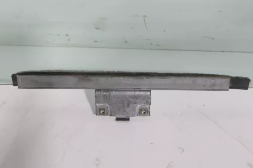 VW T4 vorne rechts Fenster Scheibe in Tür Caravelle Multivan Fensterscheibe (141252)