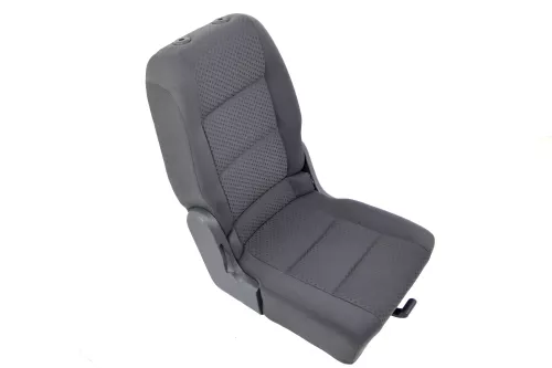 VW Touran Sitz hinten rechts (hinter Beifahrersitz) Rücksitz anthrazit f Isofix (141582)