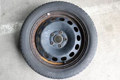 VW Passat 3C Golf Reifen Winterrreifen M&S 205/55 R16 91H Felgen ca. 7mm (141786)