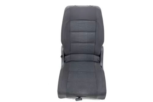 VW Touran Sitz hinten rechts (hintern Beifahrersitz) Rücksitz Isofix